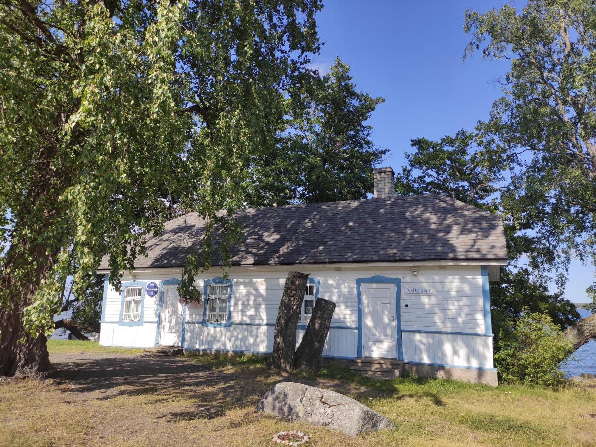 ホテル Lainela Puhkekuela Käsmu エクステリア 写真